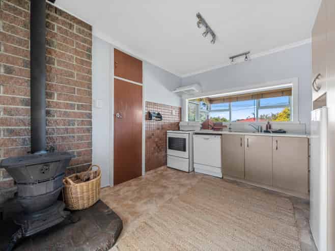 33 Keir Crescent, Masterton