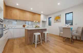 30C Christmas Road, Manurewa