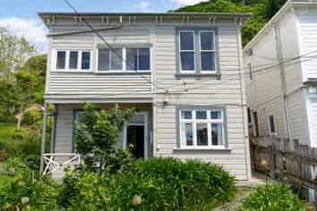 17 Essex Street, Aro Valley