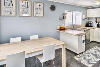 216 Sievers Grove, Cannons Creek