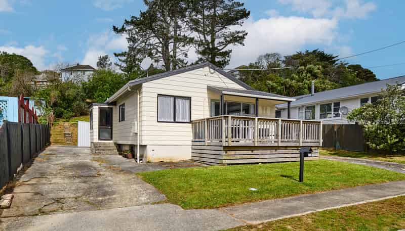 216 Sievers Grove, Cannons Creek