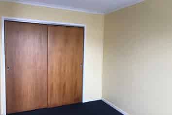 4/4 Moana Street, Frankton