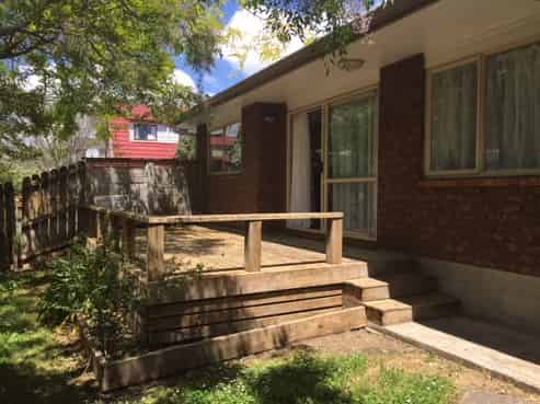 1/239 Great South Road, Manurewa