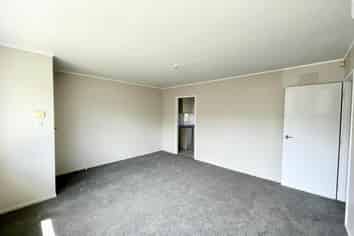 1/24 Coburg Street, Henderson