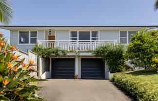 51 Meadowland Street, Matua