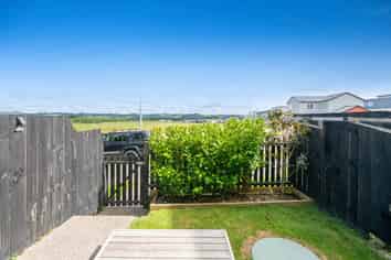 7b Colin Chester Drive, Silverdale