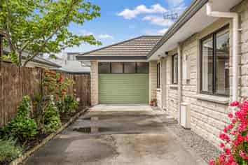 2A Belvedere Crescent, Takaro