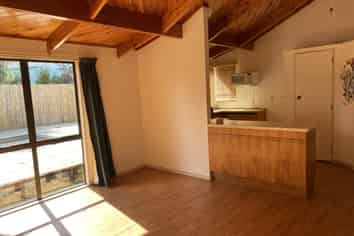 1/11 Taringa Ave, Kuratau