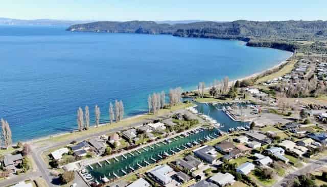 Kinloch Marina - Shares, Kinloch