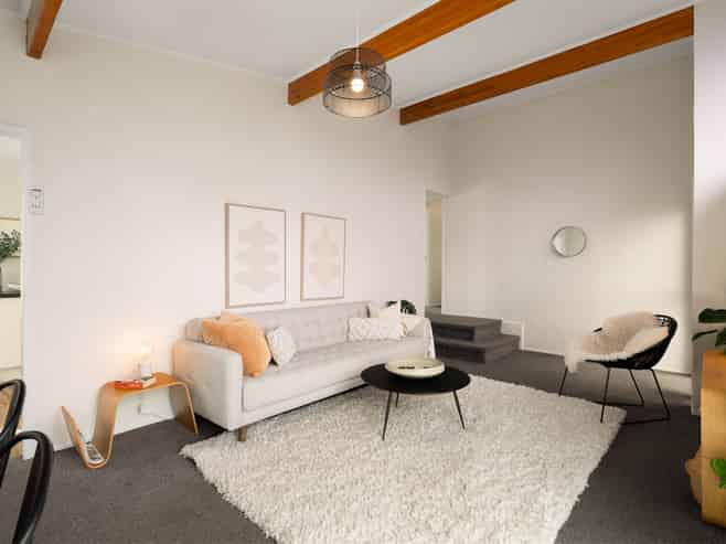 38 Dissmeyer Drive, Clover Park