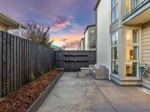 36i Southampton Street, Sydenham