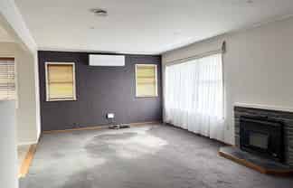  67 La Rosa Street, Green Bay