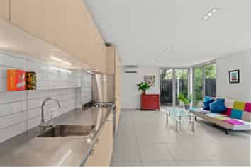 29E Geraldine Street, Saint Albans