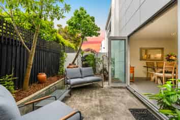 29E Geraldine Street, Saint Albans