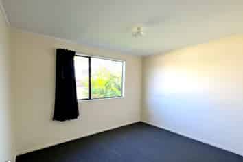  50 Tony Segedin Drive, Avondale