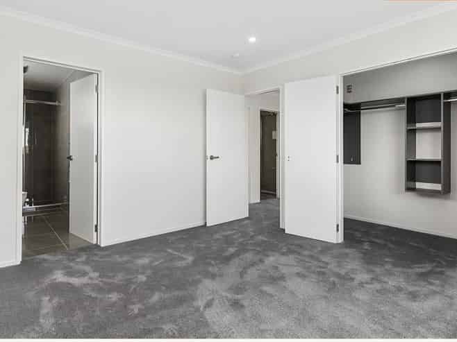 36 Christmas Road, Manurewa