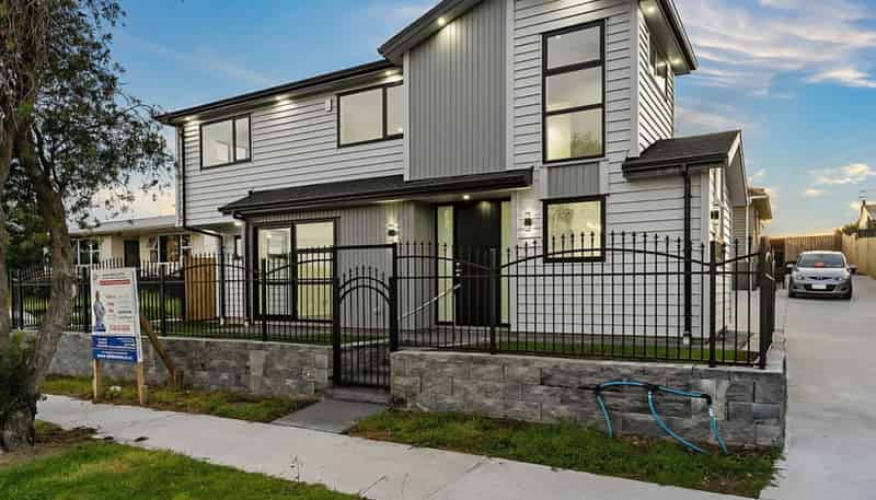 36 Christmas Road, Manurewa