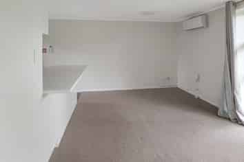 12/15 Queen Mary Avenue, New Lynn