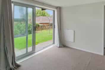 12/15 Queen Mary Avenue, New Lynn