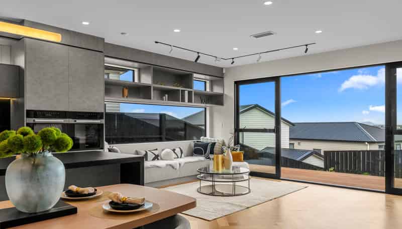 5 Pakirikiri Street, Long Bay