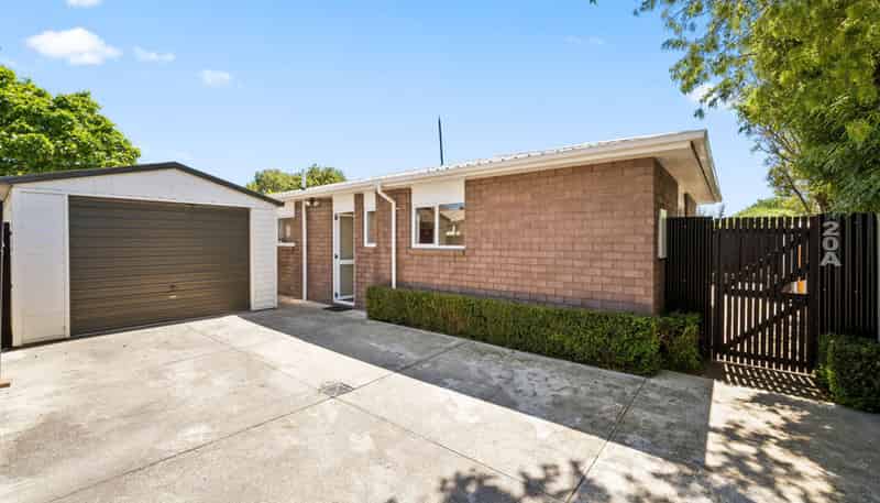 2/20 Mathers Road, Hoon Hay