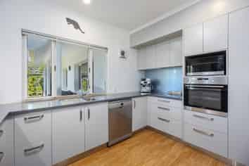 16 Ardilea Avenue, Stoke