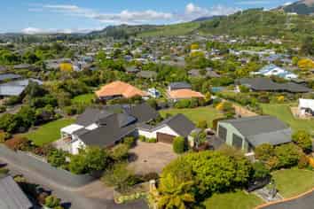 16 Ardilea Avenue, Stoke