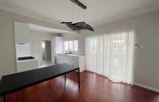  215 Mt Albert Road, Mount Albert