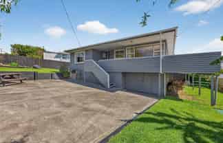 1/664 East Coast Road, Pinehill