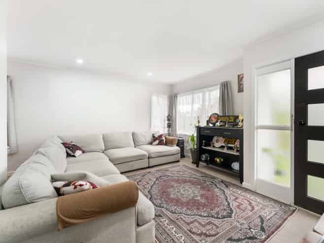 11 Adams Road, Manurewa