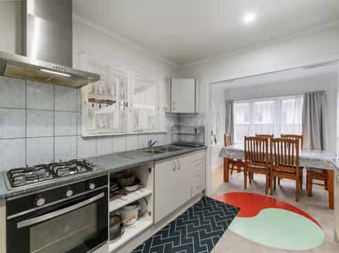 11 Adams Road, Manurewa