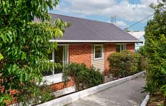 18A Lonsdale Crescent, Rongotai