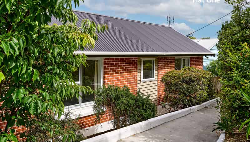 18A Lonsdale Crescent, Rongotai