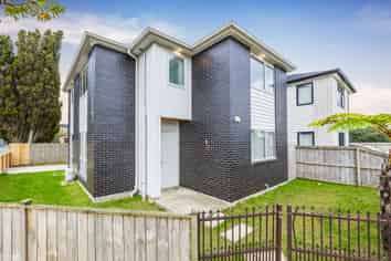 7 CARLIE STREET, Papatoetoe