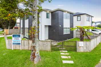 7 CARLIE STREET, Papatoetoe