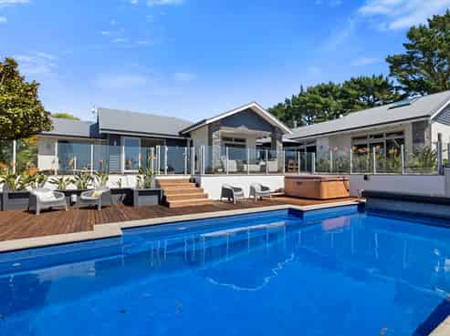 83 Clearview Road, Lepperton