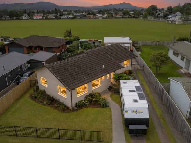 53 Catherine Crescent, Whitianga