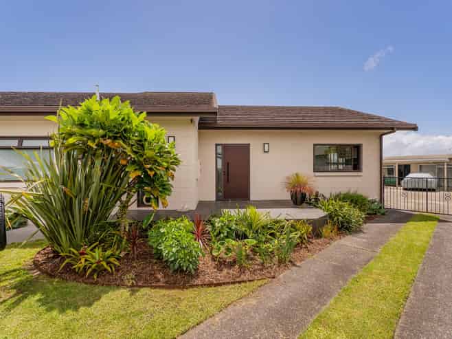 53 Catherine Crescent, Whitianga