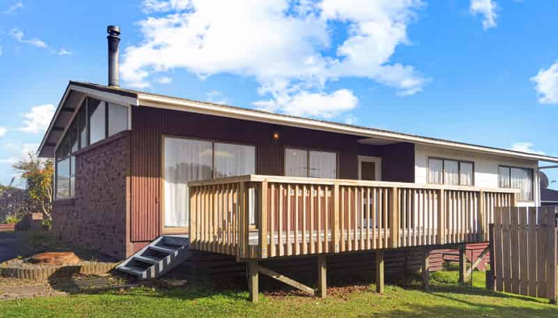 6 Ervine Place, Bucklands Beach