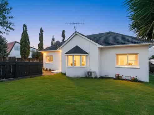 10A Wood Street , Papakura