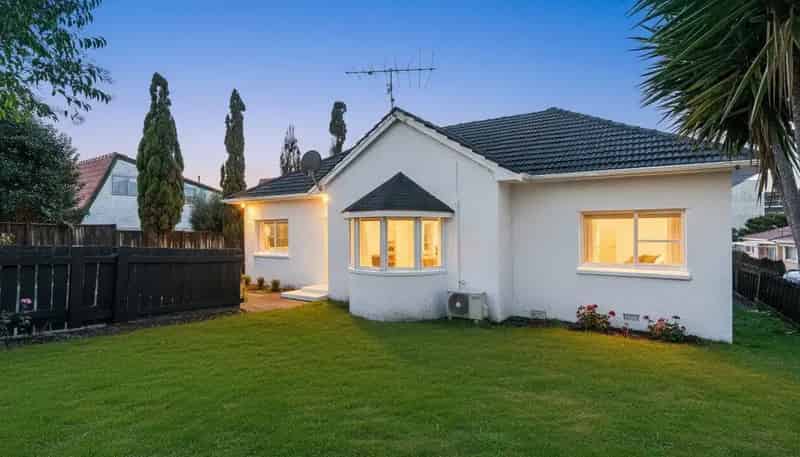 10A Wood Street , Papakura