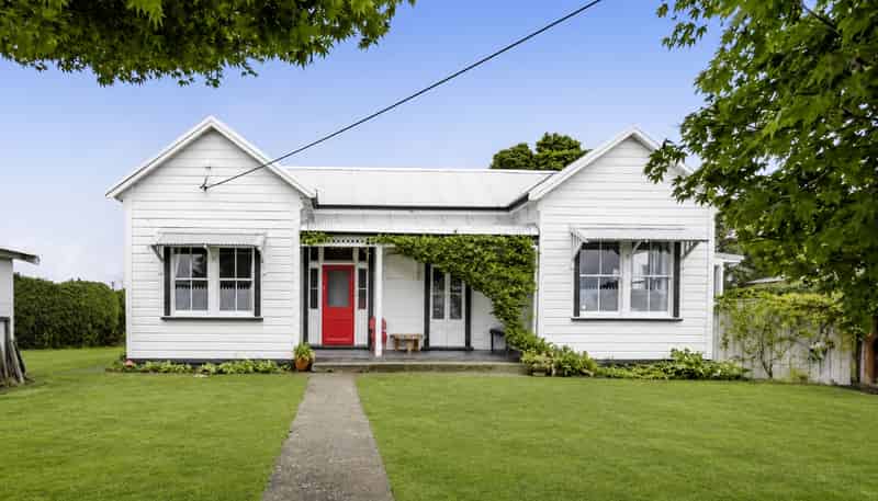85 Browne Street, Waitara