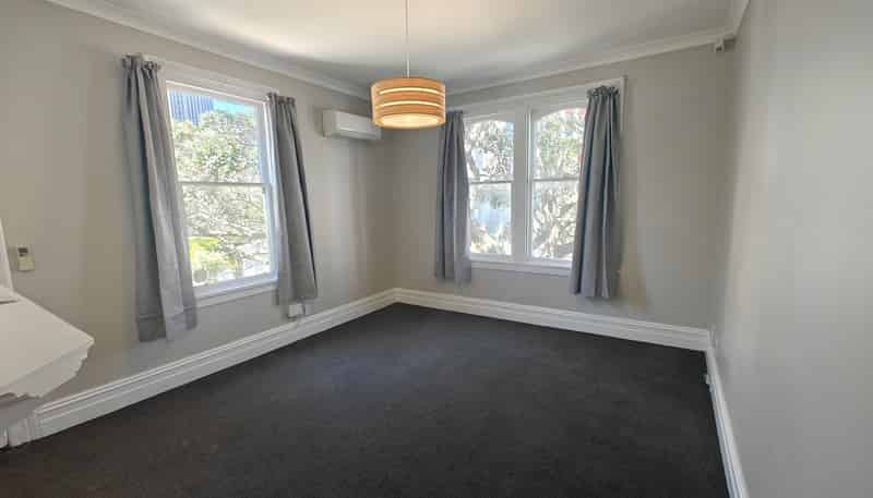 3/17 Portland Crescent, Thorndon