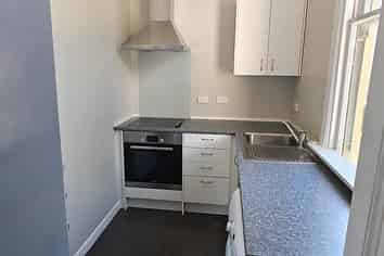 3/17 Portland Crescent, Thorndon