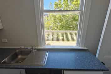 3/17 Portland Crescent, Thorndon