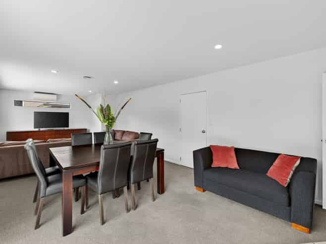 45b Surrey Street, Linwood