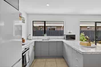 45b Surrey Street, Linwood