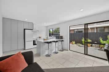 45b Surrey Street, Linwood