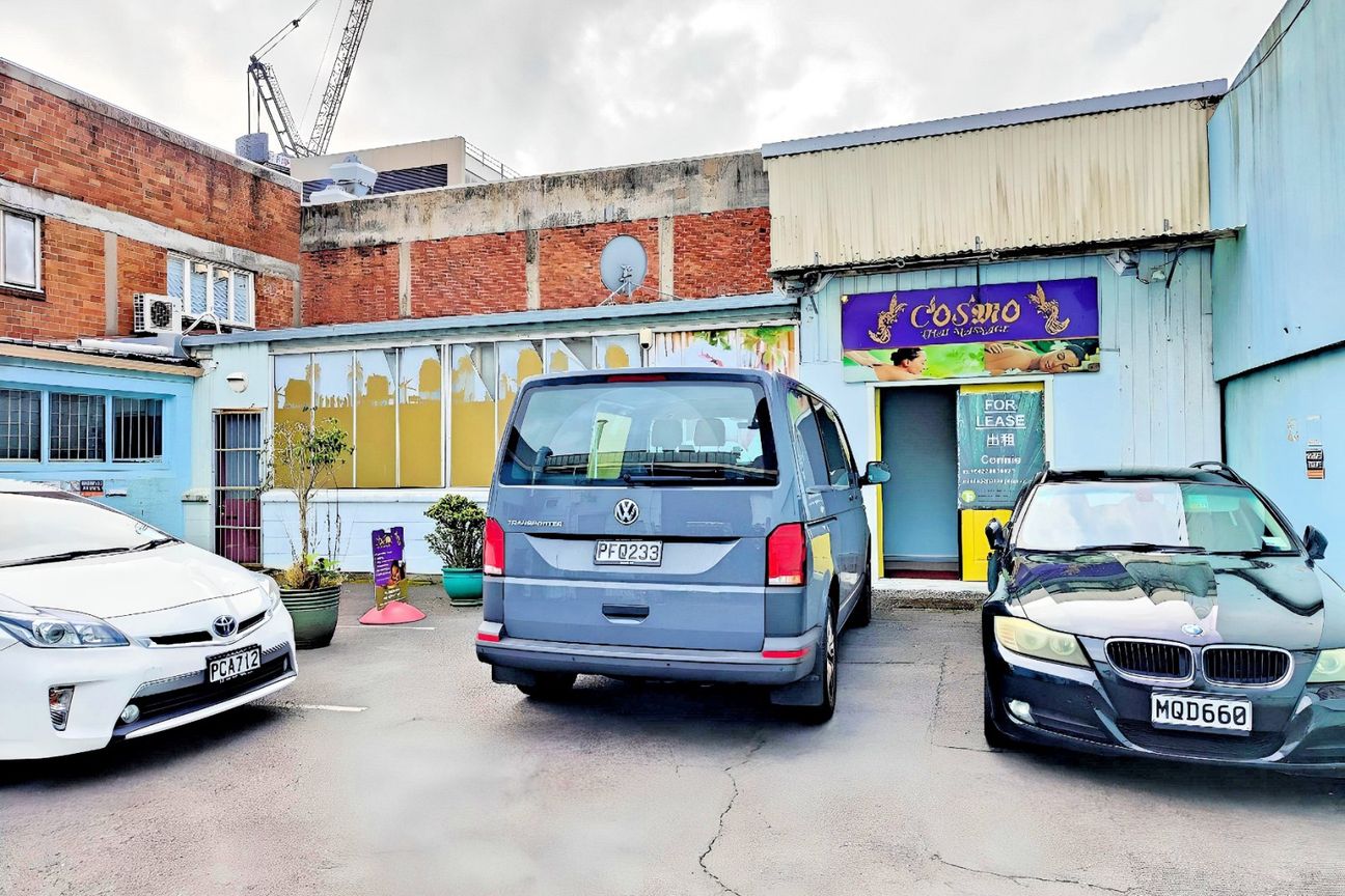 160sqm Retail in Newmarket - Vista 5