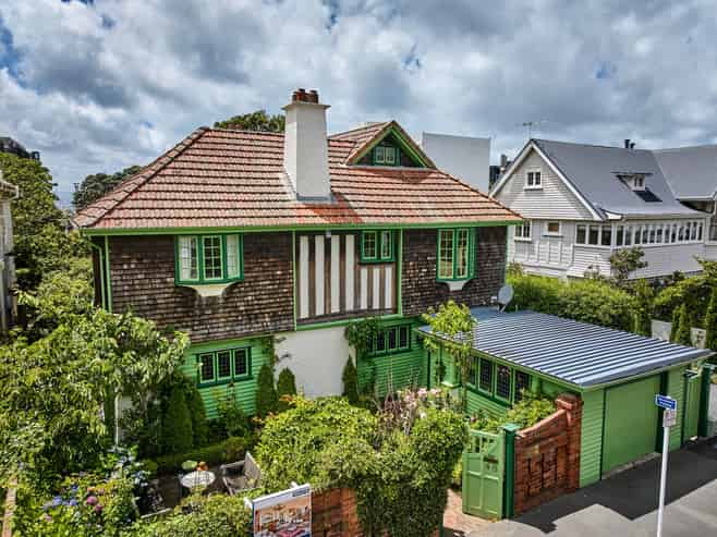 48 Hobson Street, Thorndon